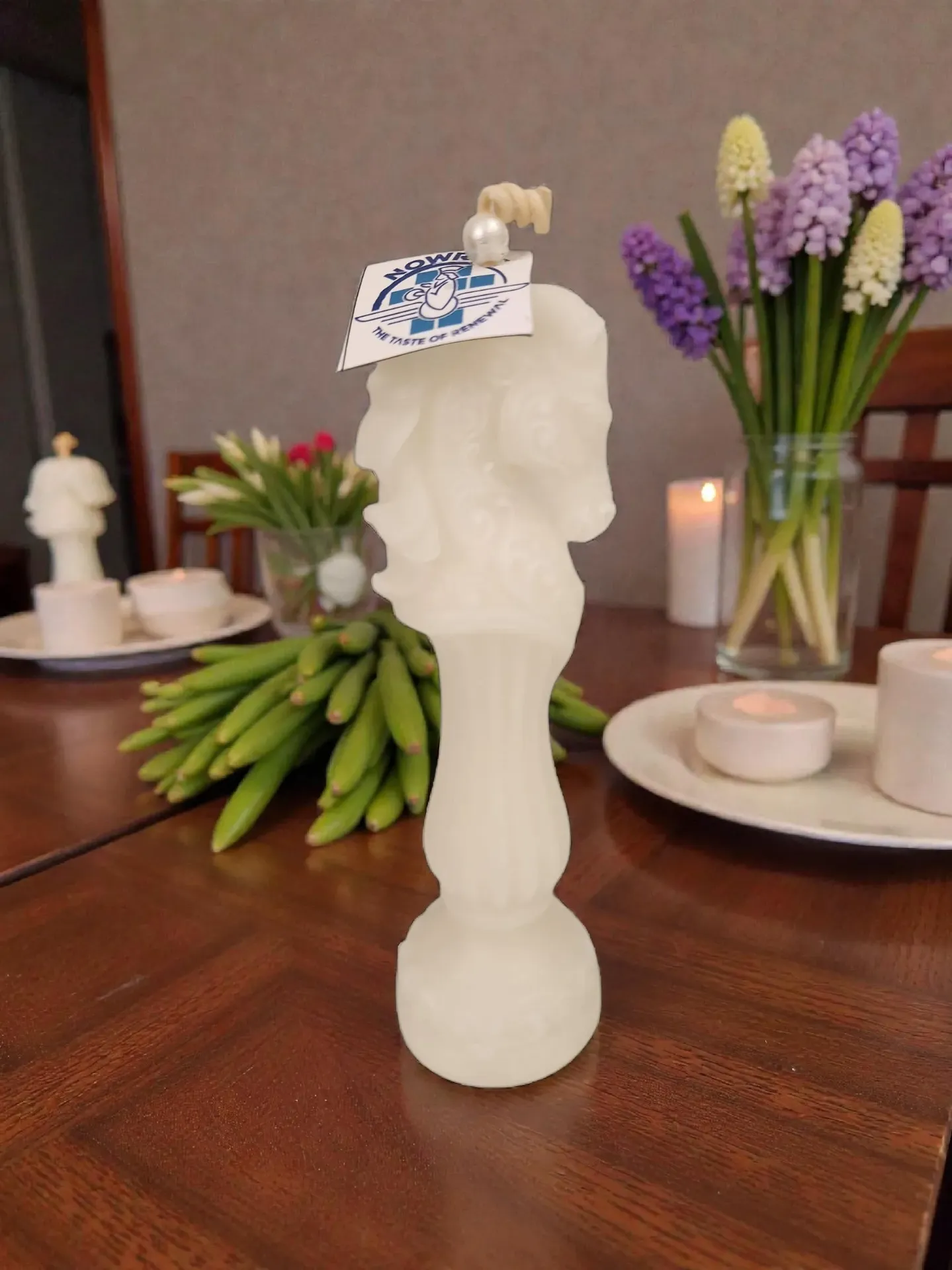 white horse - Nowruz candle